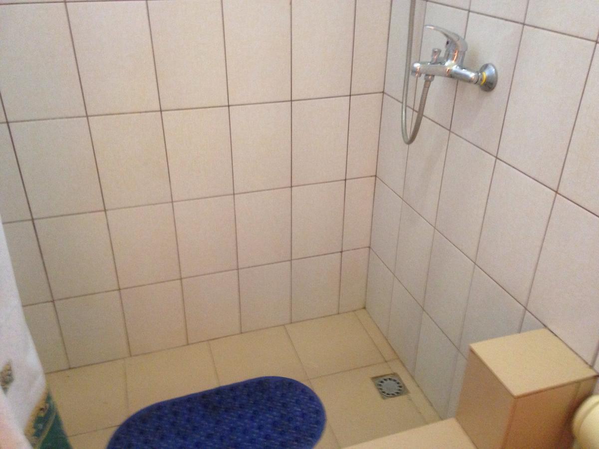 Изабелла Hotel Pitsunda Eksteriør billede