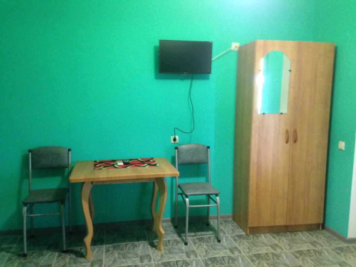 Изабелла Hotel Pitsunda Eksteriør billede