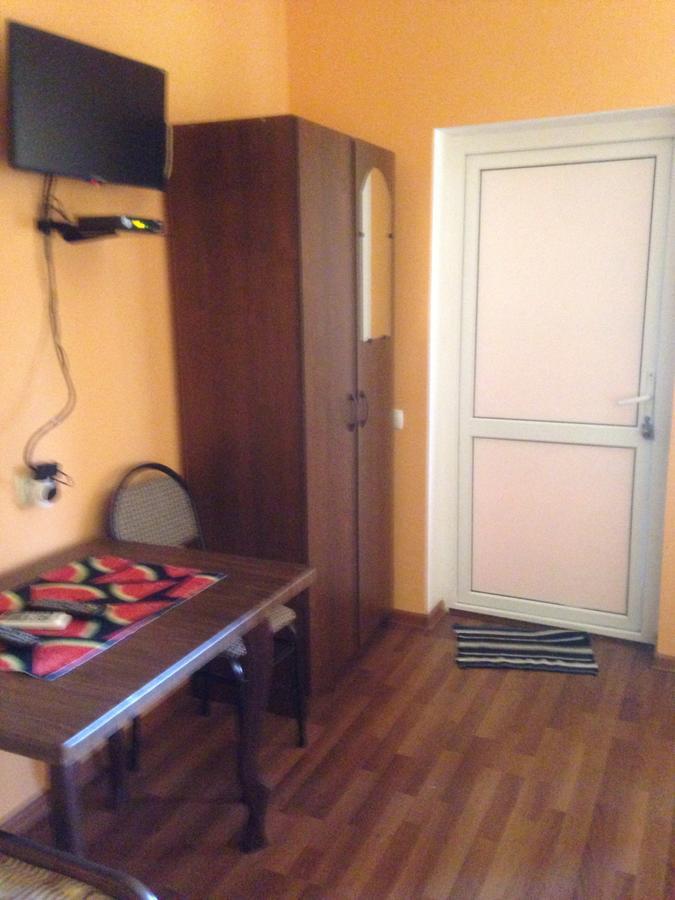 Изабелла Hotel Pitsunda Eksteriør billede